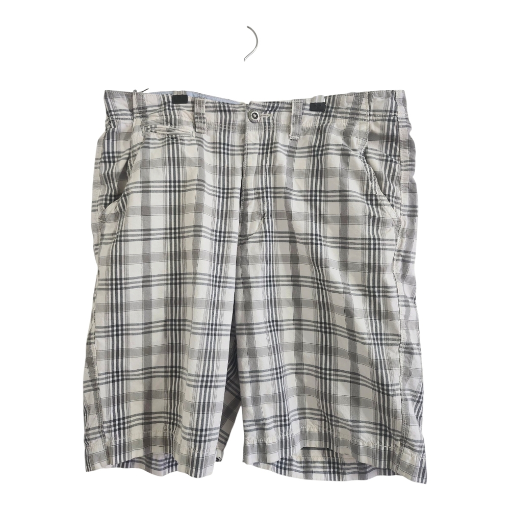 American Eagle Outfitters Plaid Shorts - Black and White